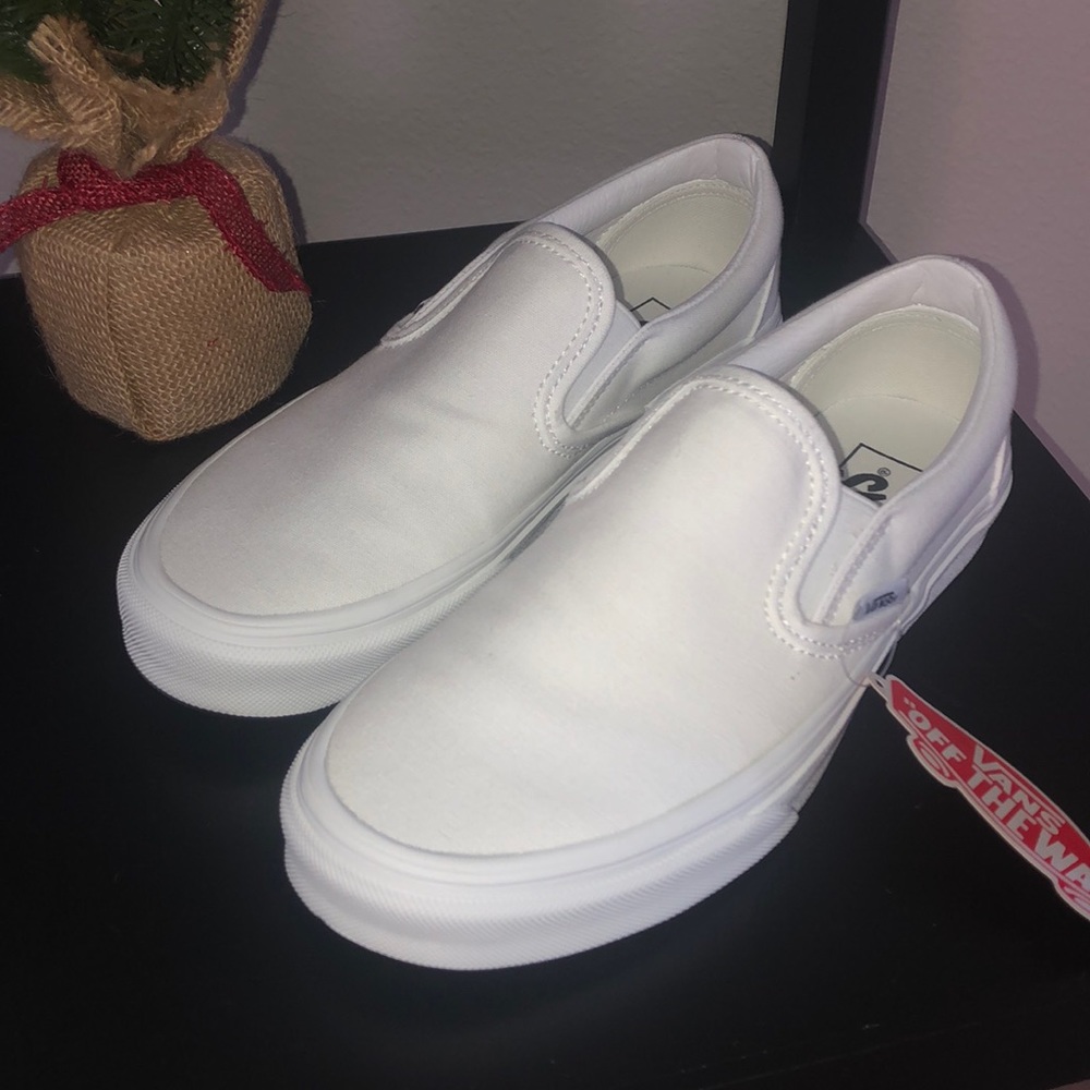 New Classic Slip-On Vans, White